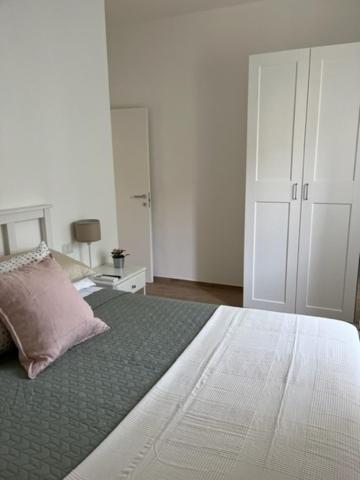 Puccini Apartment Modena Buitenkant foto